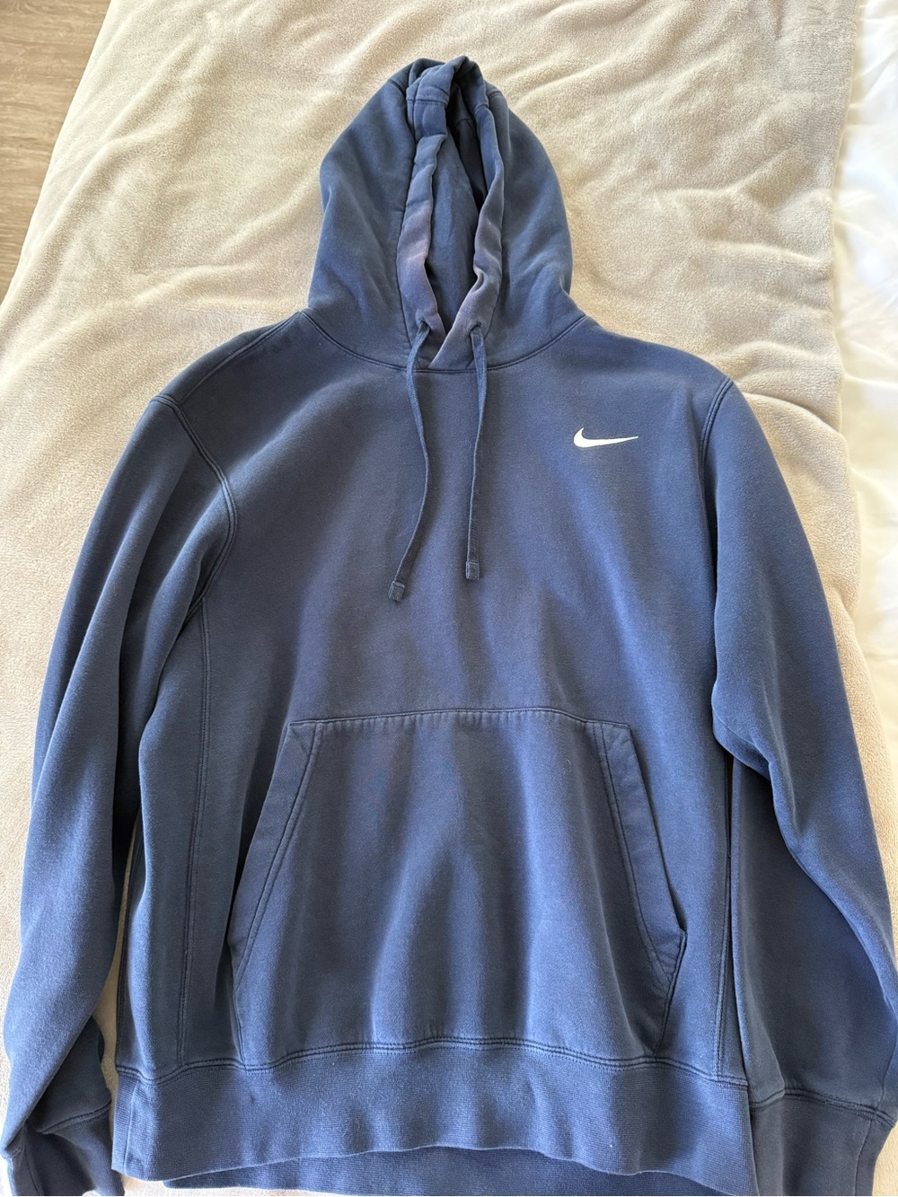 Nike Men's Dark Blue Pullover Hoodie with White Swoosh